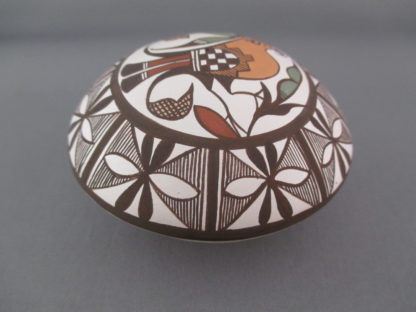 Acoma Seed Pot by artist Diane Lewis-Garcia