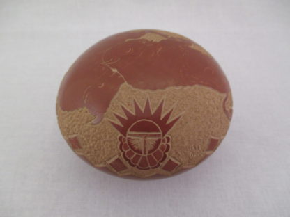 Fighting Bison – Santa Clara Sgraffito Pottery by Goldenrod (Gloria Garcia)