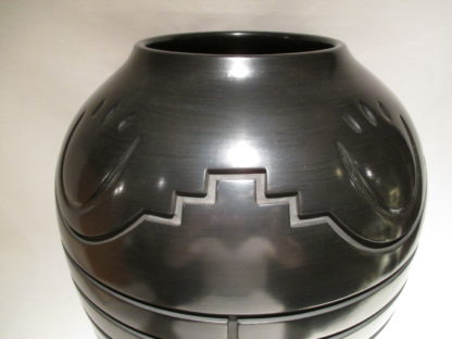 Large Storage Jar by Jeff Roller – Santa Clara Pueblo Pottery – Please Call for Pricing Information