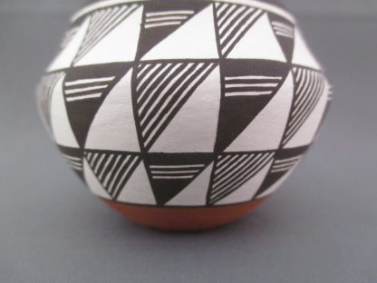 Marilyn Ray Miniature Acoma Pottery Jar