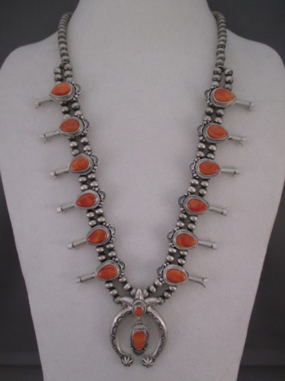 Spiny Oyster Shell Squash Blossom Necklace