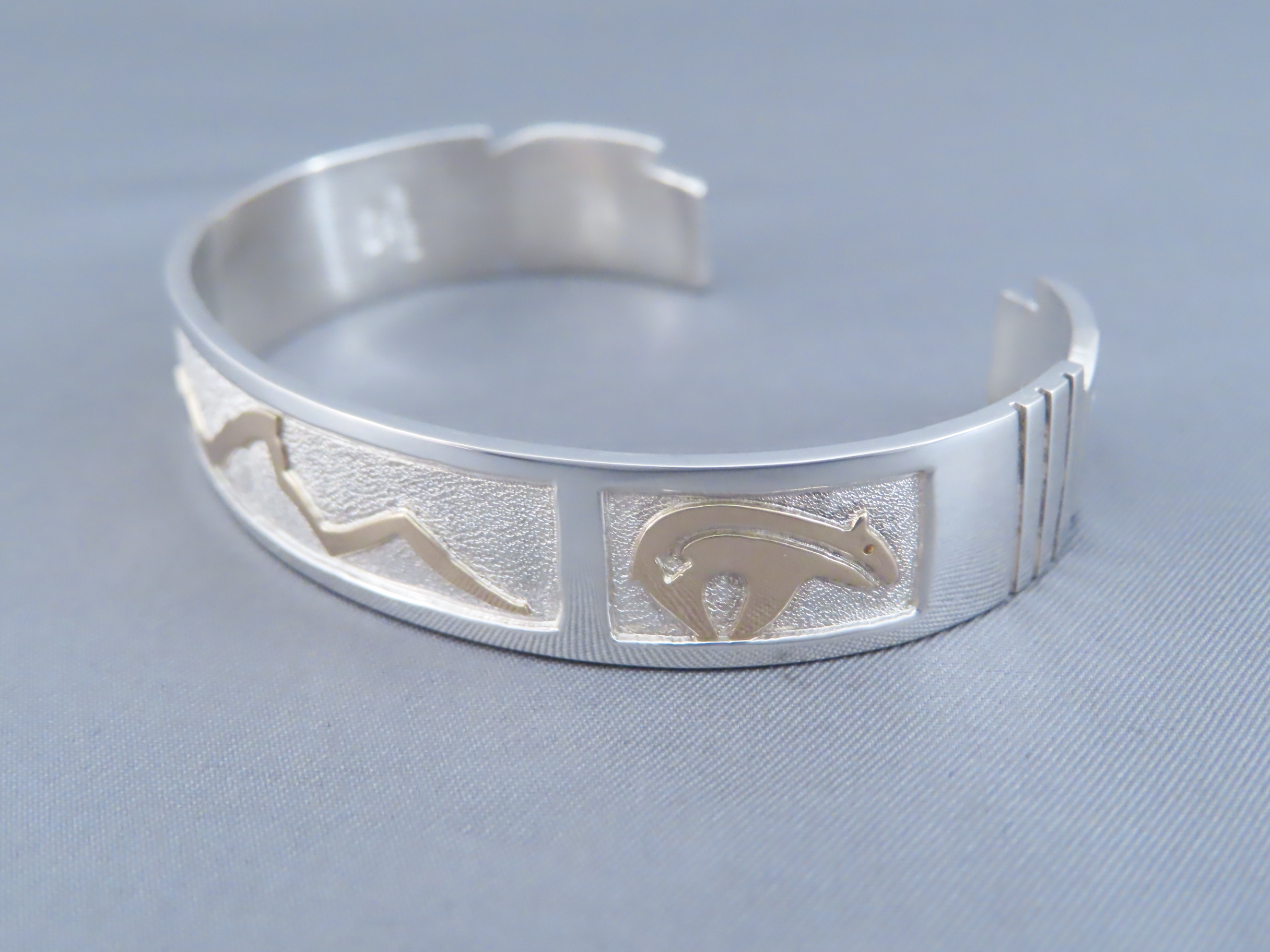 Teton Bracelet – Silver Bracelet with Gold Tetons