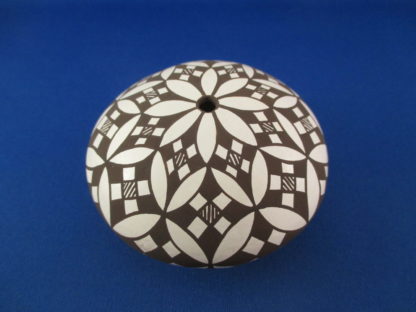 Marilyn Ray Acoma Seed Pot Pottery