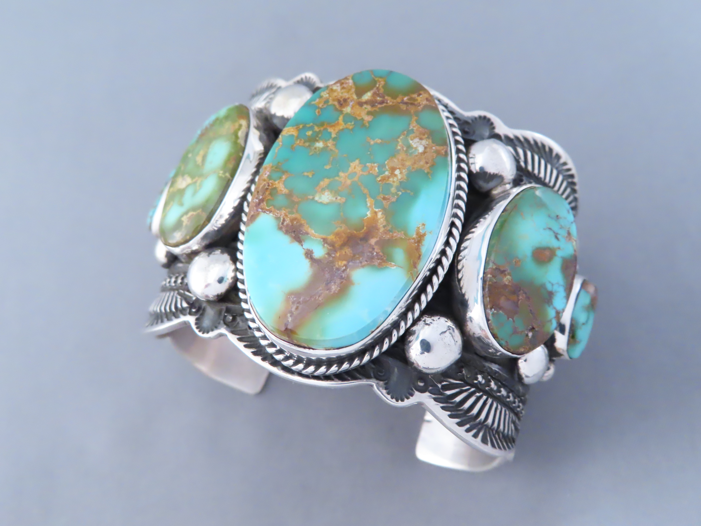 IMPRESSIVE Royston Turquoise Cuff Bracelet