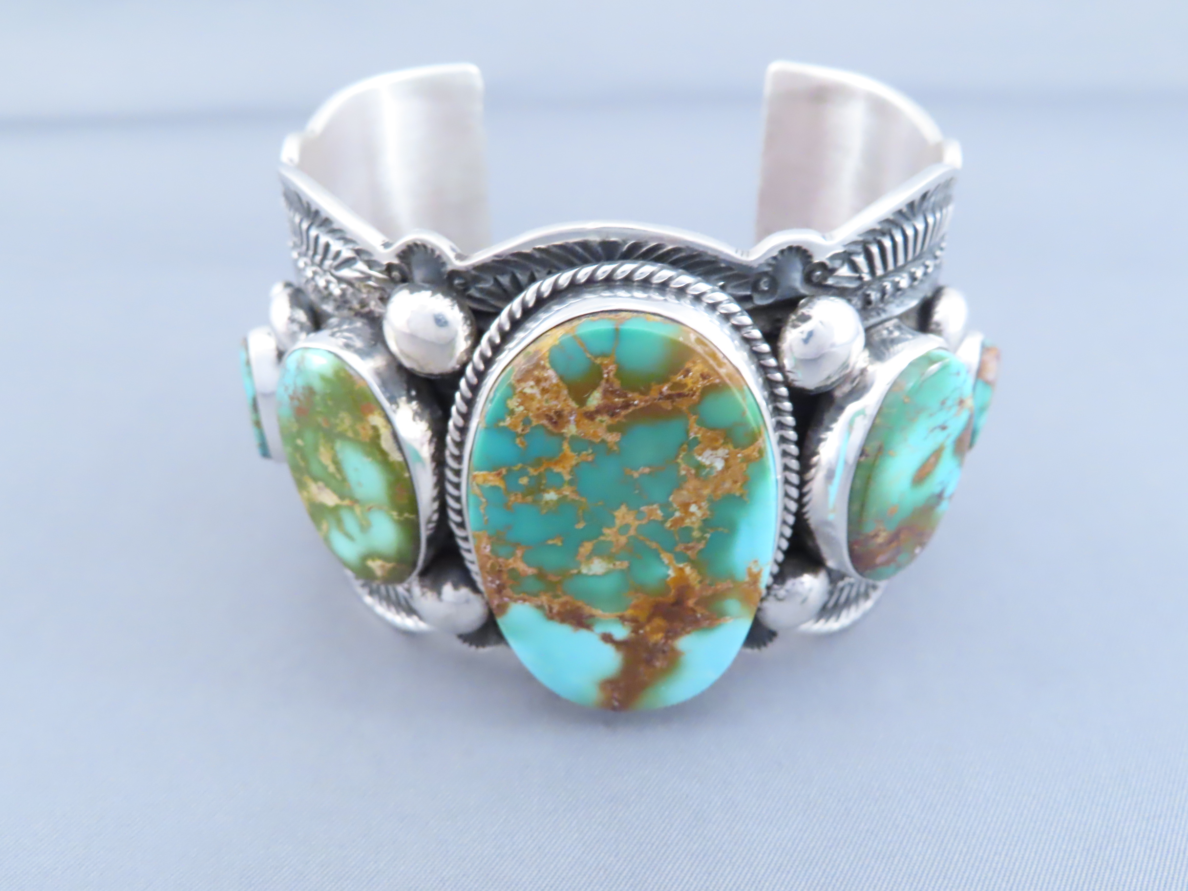 IMPRESSIVE Royston Turquoise Cuff Bracelet