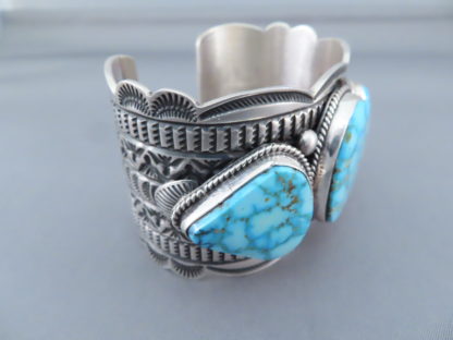 Kingman Turquoise Cuff Bracelet (Large & IMPRESSIVE)