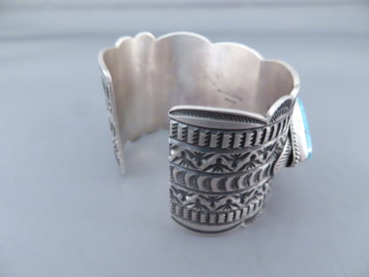 Kingman Turquoise Cuff Bracelet (Large & IMPRESSIVE)