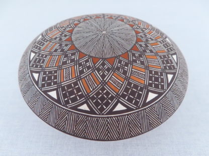 Rebecca Lucario Fine-Line Acoma Seed Pot