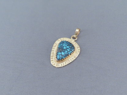 Red Mountain Turquoise Pendant in 14kt Gold