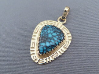 Red Mountain Turquoise Pendant in 14kt Gold