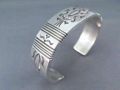 Jennifer Curtis Beautiful Sterling Silver Cuff Bracelet (LARGE)