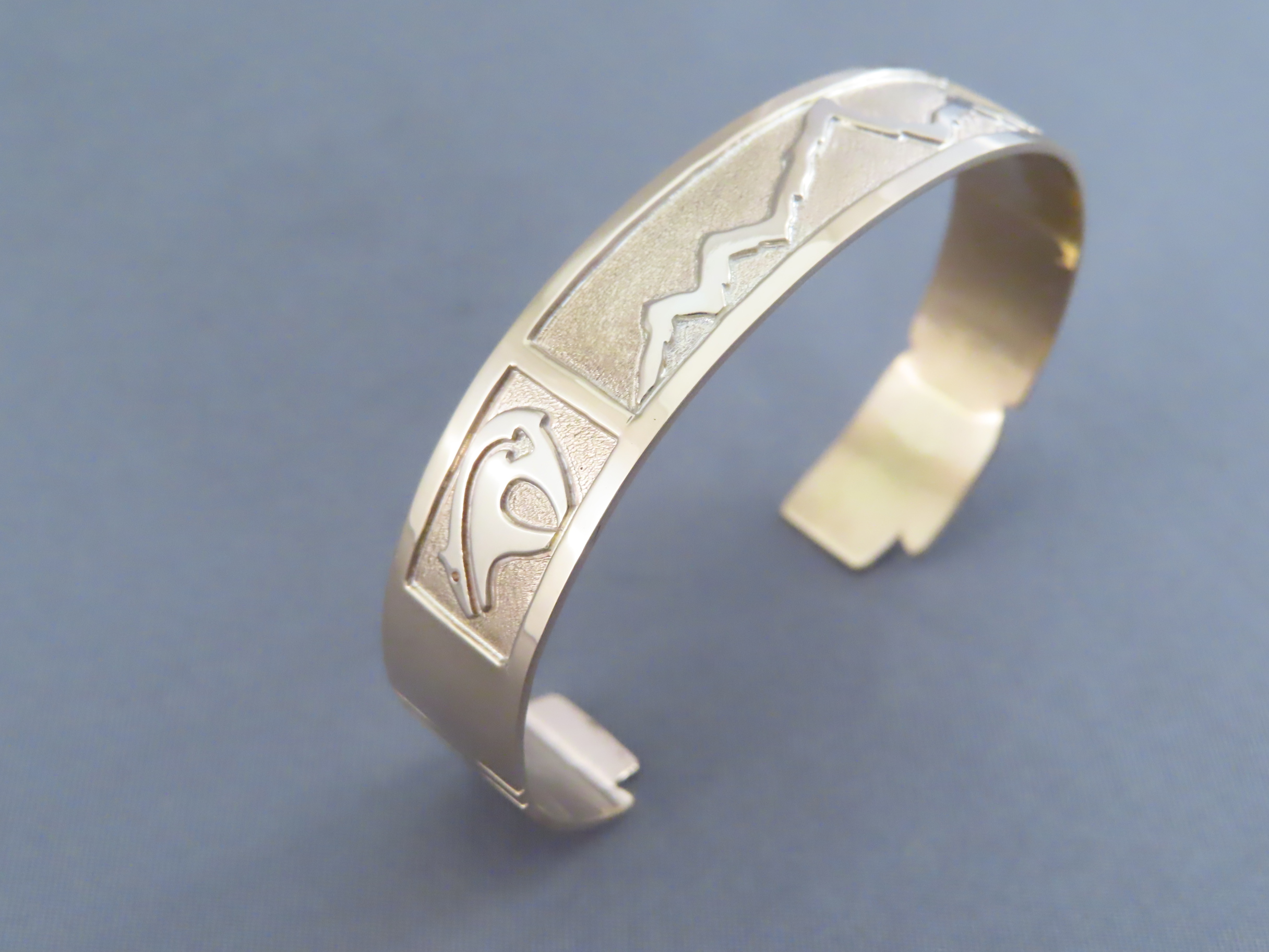 14kt Gold Teton Bracelet – by Robert Taylor
