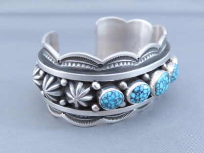 Black-Webbed Kingman Turquoise Cuff Bracelet – 5 Stones