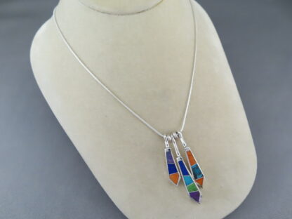 Detailed Multi-Stone Inlay Pendant Necklace
