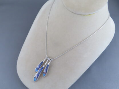 Detailed Multi-Stone Inlay Pendant Necklace