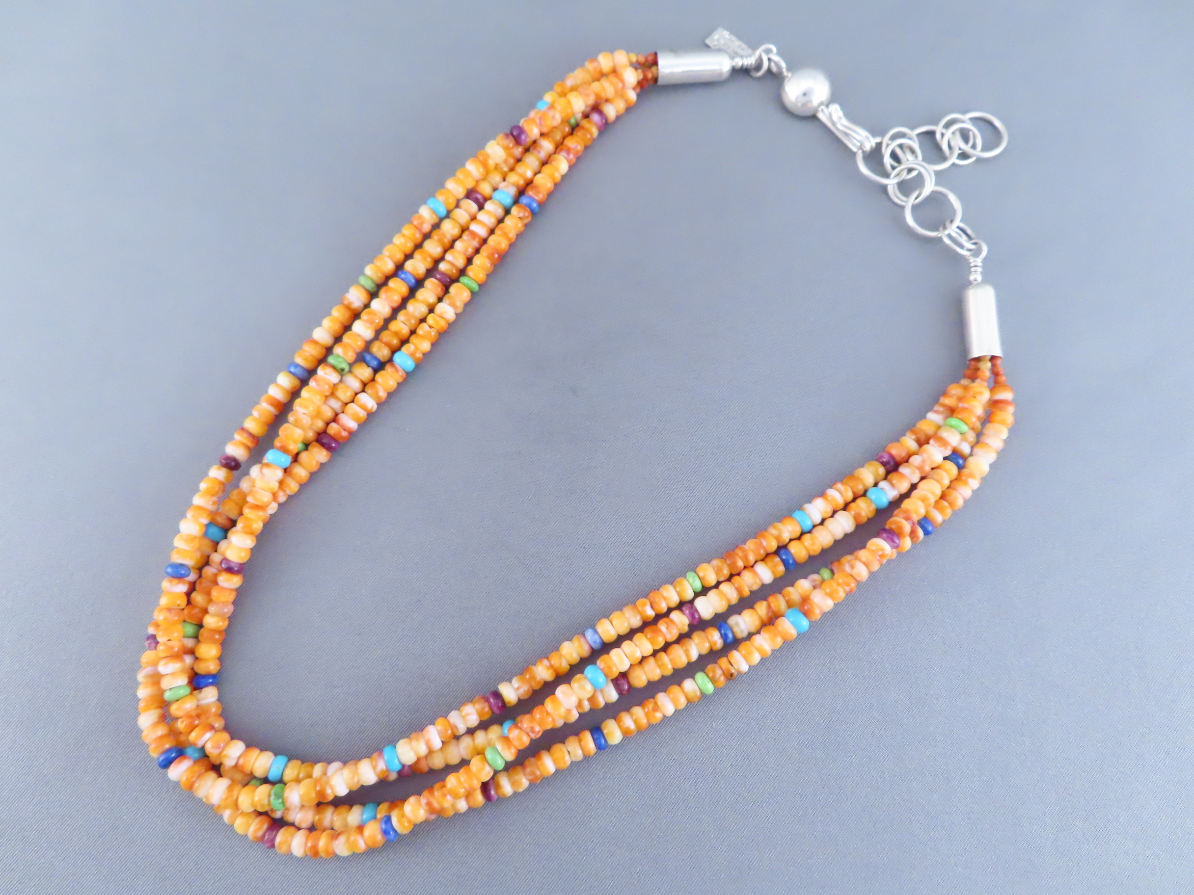 Spiny Oyster Shell Necklace by Desiree Yellowhorse
