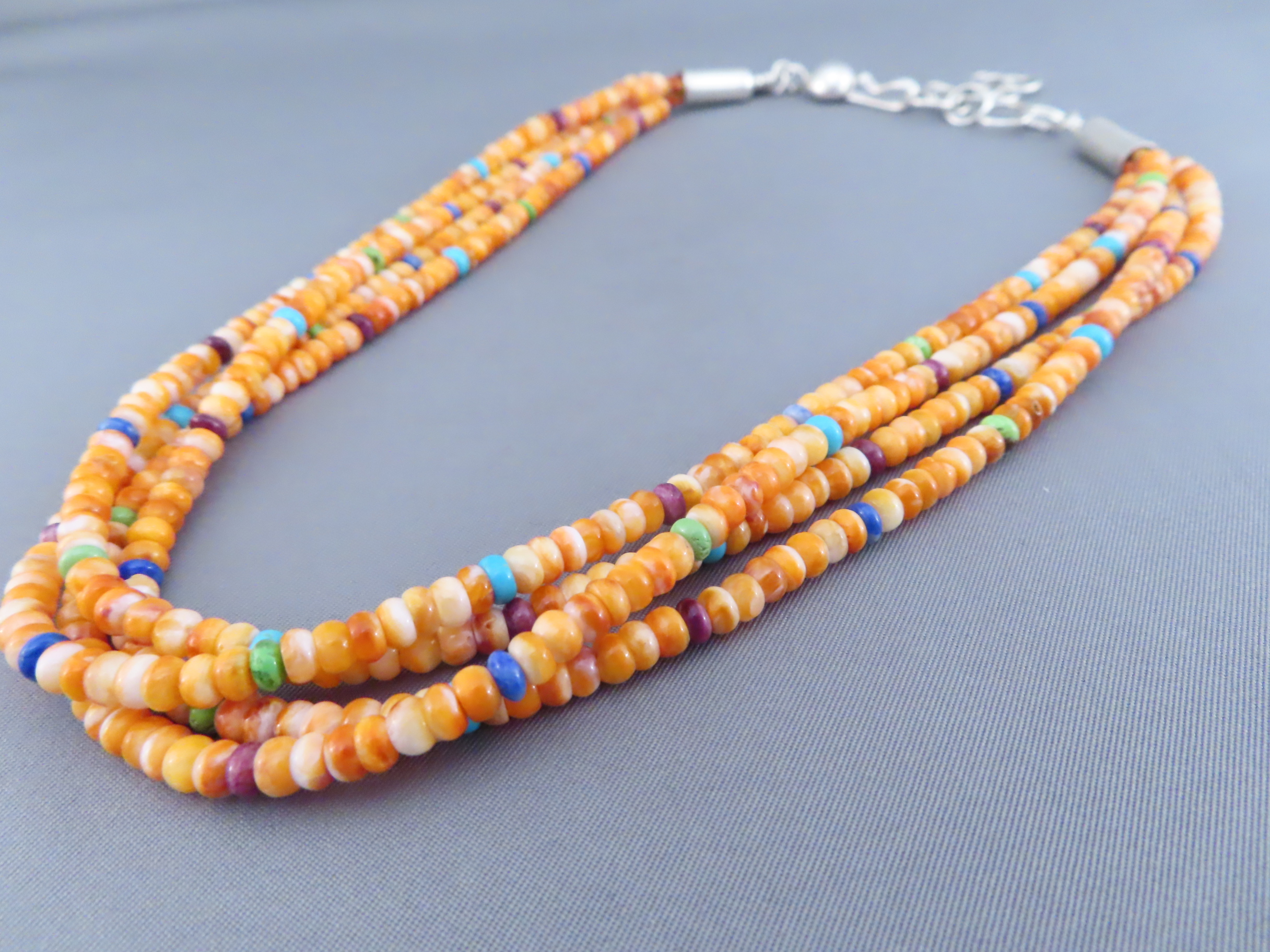 Spiny Oyster Shell Necklace by Desiree Yellowhorse