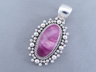 Purple Spiny Oyster Shell Pendant – Yellowhorse