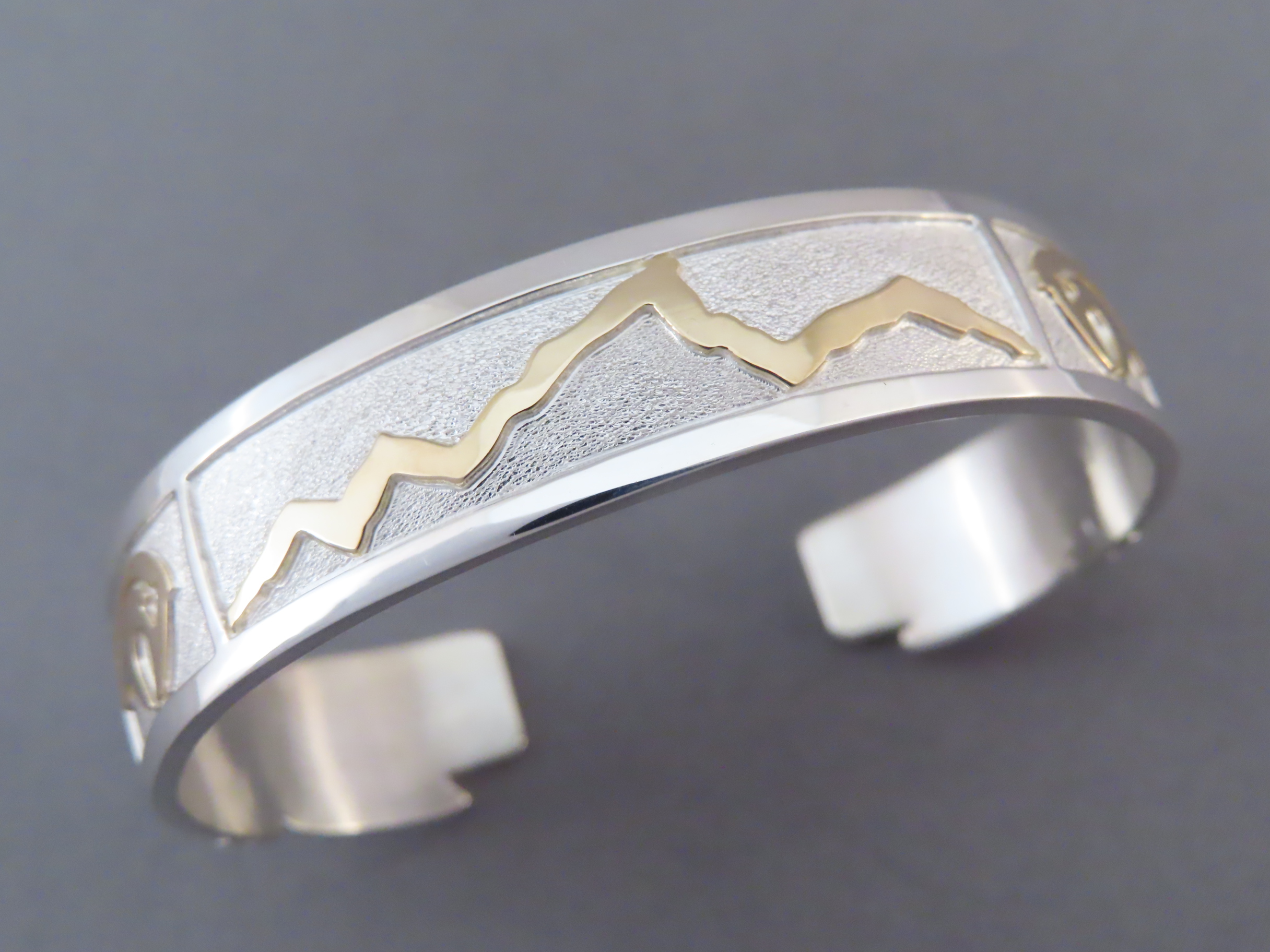 Teton Bracelet – Silver Bracelet with Gold Tetons