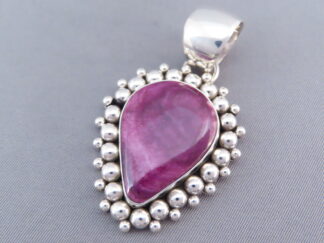 Purple Spiny Oyster Shell Pendant – Yellowhorse